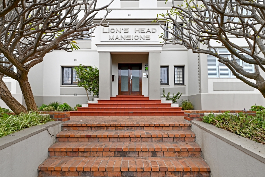 3 Bedroom Property for Sale in Bantry Bay Western Cape